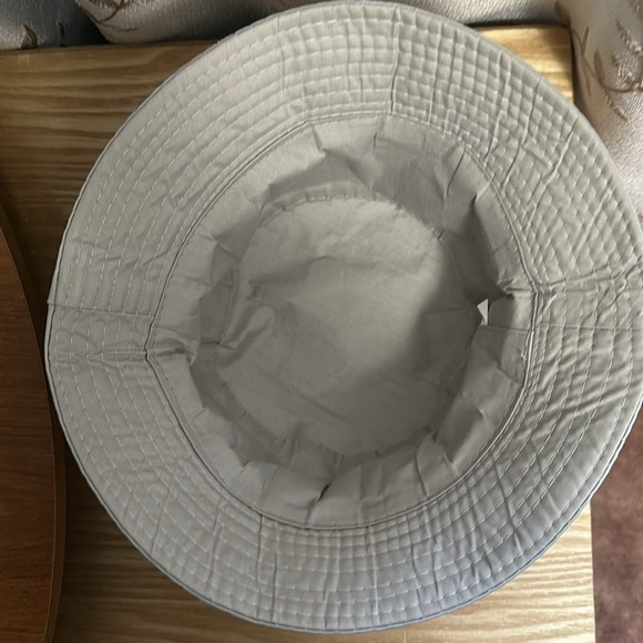 Bucket Cap with Big 5 from South Africa - Picture 4 of 4